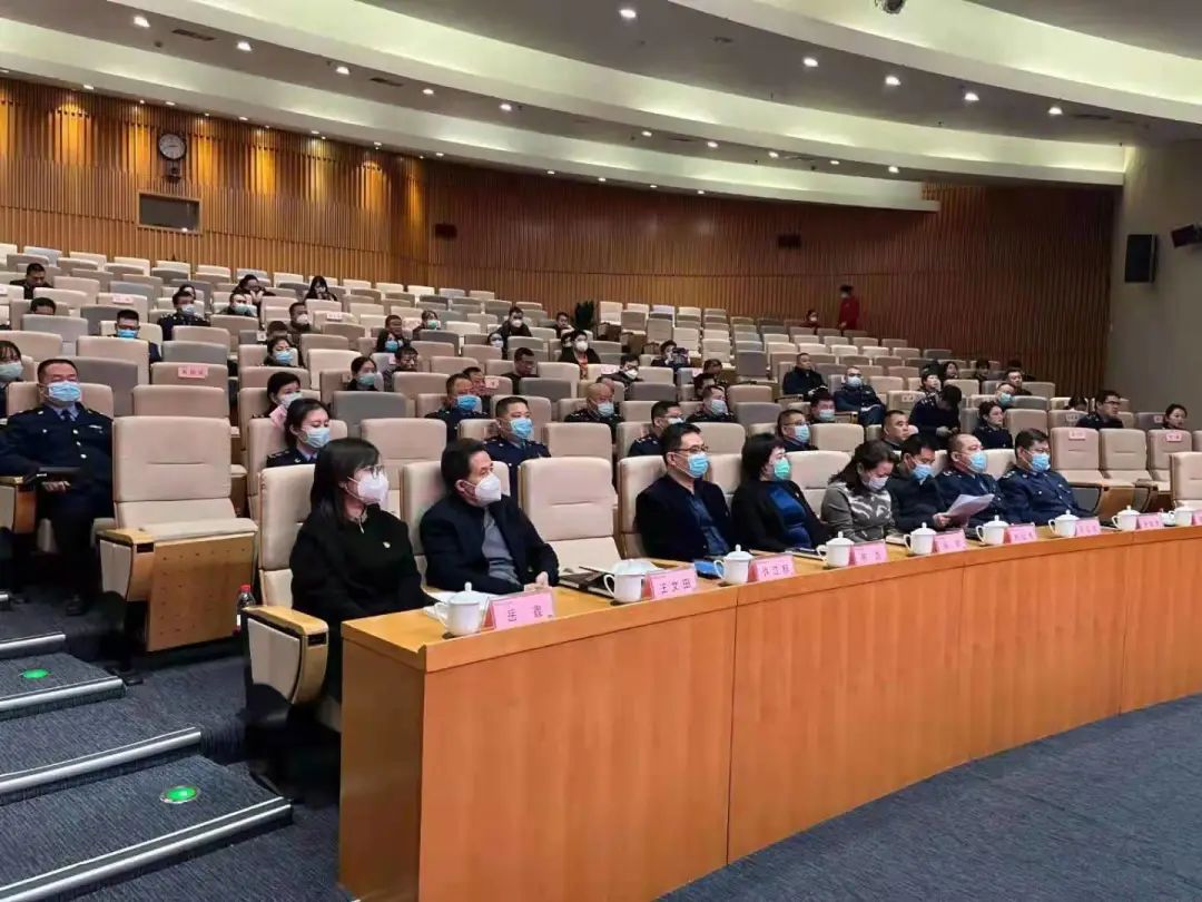 清澈的爱献给党 铁军踔厉再启航 —— 市场监管分局召开“我把工作向党报告”分享会